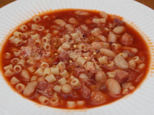 Pasta e Fagioli (Pasta & Beans Soup)